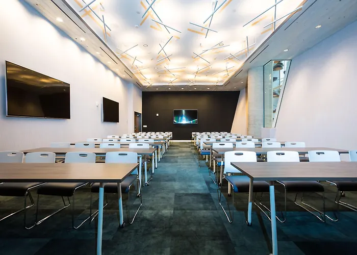 Best Crowne Plaza Hotels in New York