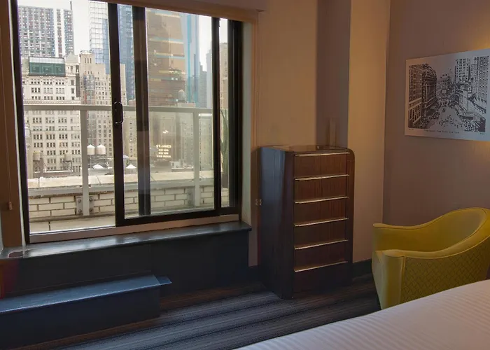 Top Marriott Bonvoy Hotels in NYC