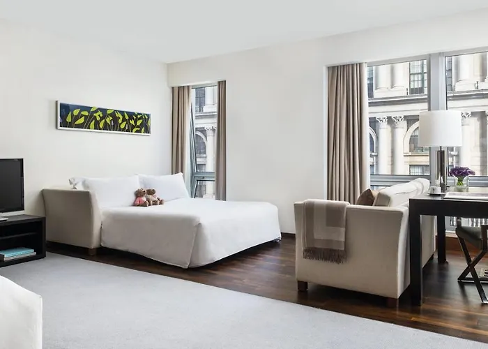 Best Hotels with Parking in New York City